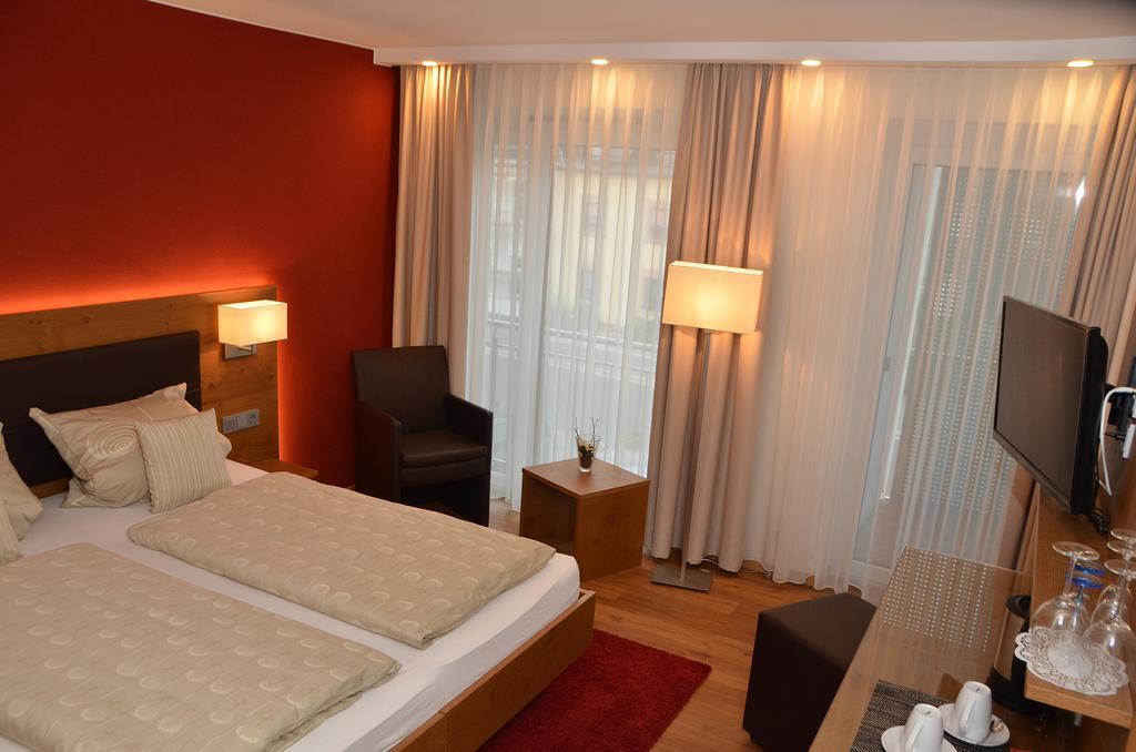 Seminarshof Hotel Trittenheim Room photo